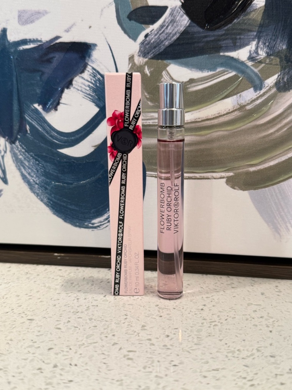 *NEW*10ml* Flowerbomb by Viktor & Rolf  - Pink